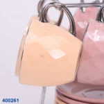 ⁦طقم مجات باستيل وأطباق بحامل فضي | بيت الحاجة⁩ - الصورة ⁦2⁩