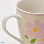 ⁦مج سيراميك بنقشة زهور وردية | بيت الحاجة⁩ - الصورة ⁦3⁩
