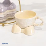 ⁦طقم مج بالطبق الوان فيونكة على حامل 2414 | بيت الحاجة⁩ - الصورة ⁦2⁩